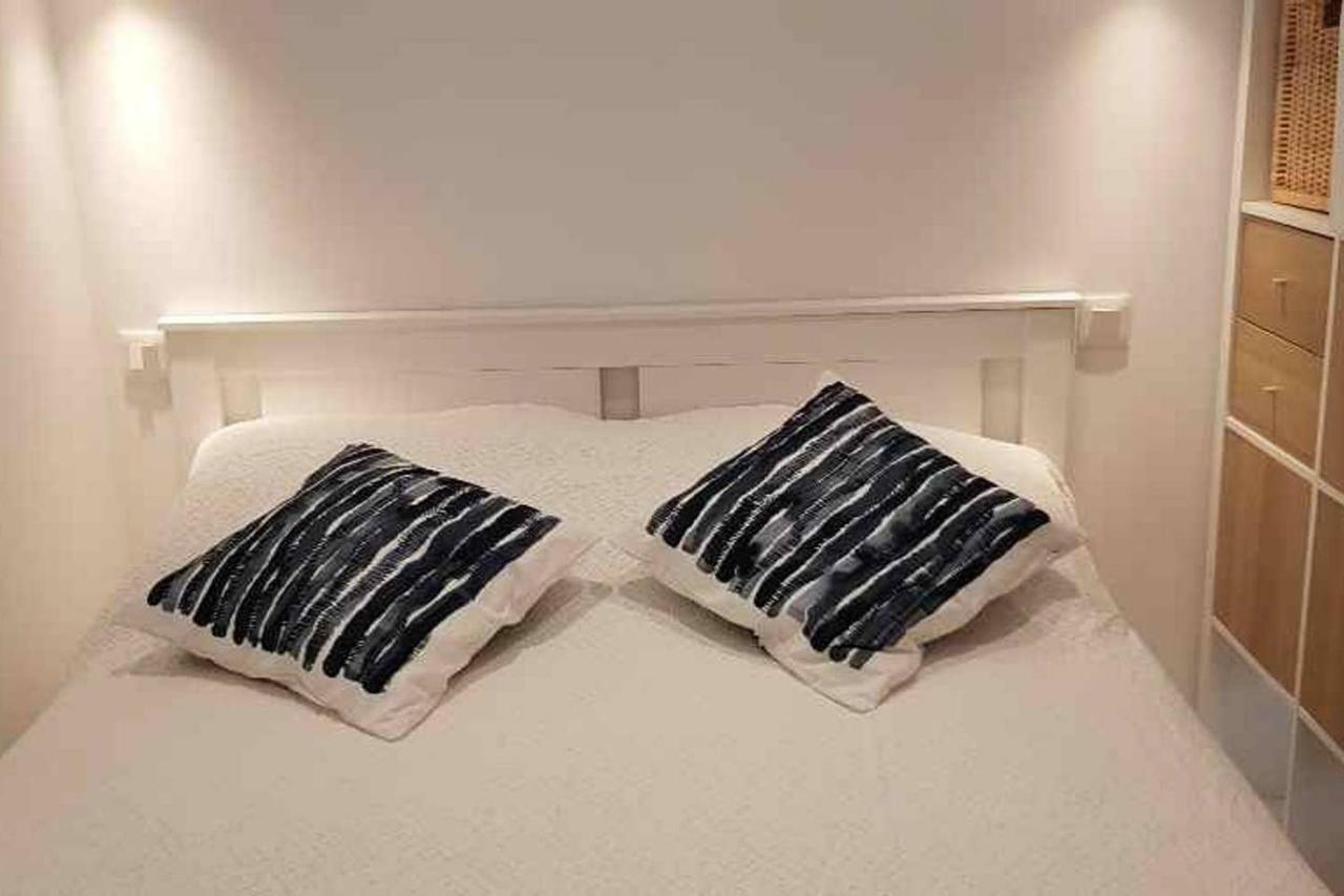 Studio Apartman Mèze Kültér fotó